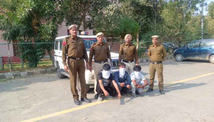 Three arrested attacking government school