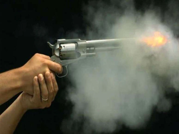 Firing on brother over property in Aligarh