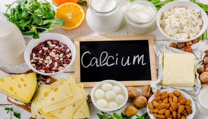 calcium and vitamin D are helpful in back pain in women