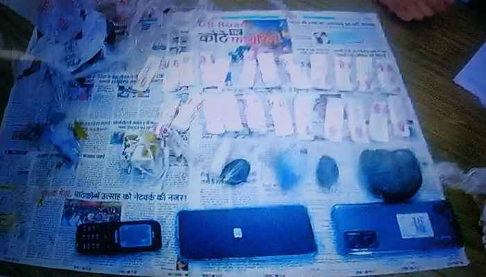  surgical blades- mobile-drugs recovered-in-tihar-jail