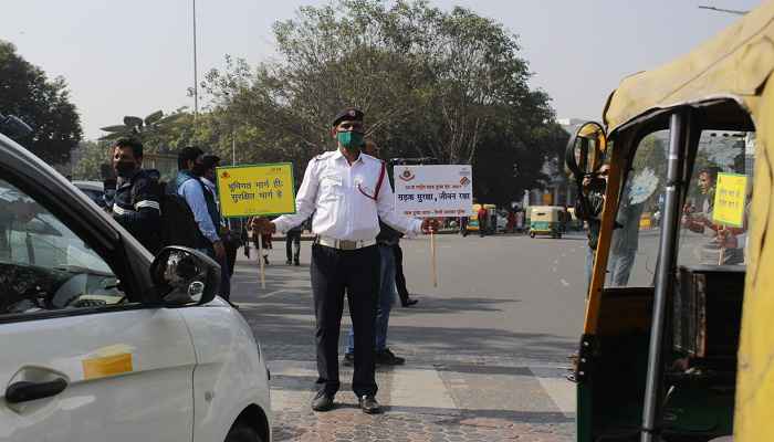 delhi-traffic-police