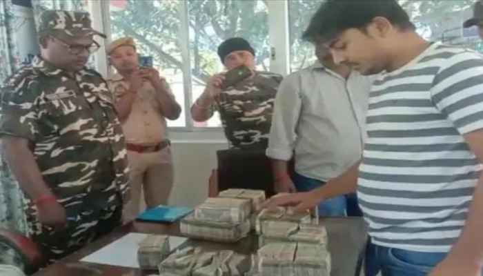 68 lakh cash recovered from car