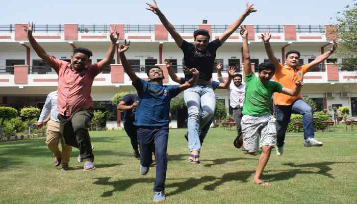 Vidya Bharti students dominate in UP board exam
