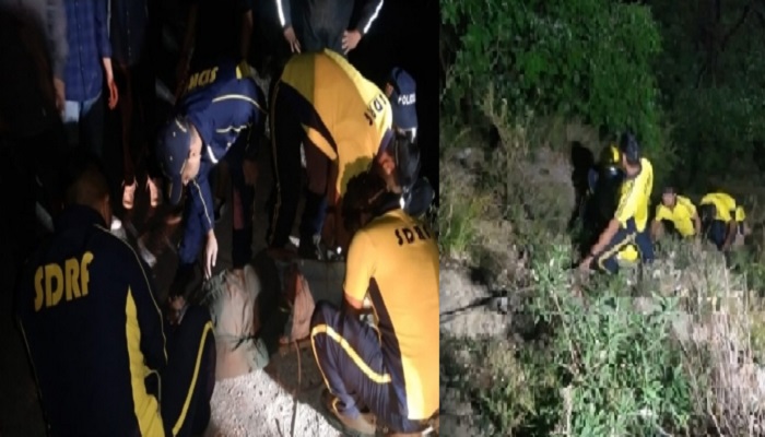 Two youths fell into a deep gorge in Mussoorie
