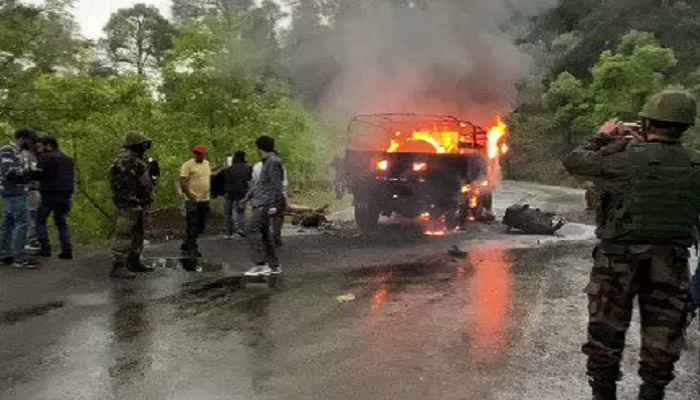 army-truck-fire-poonch