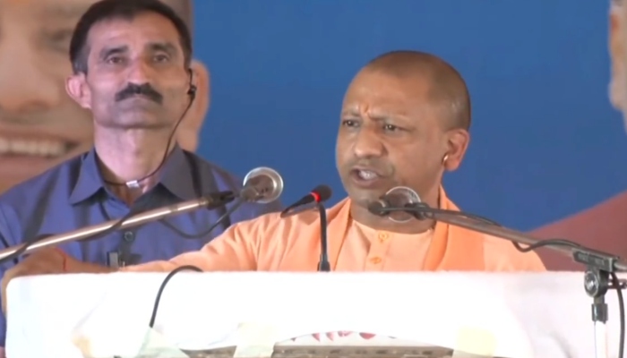 cm-yogi-adityanath-in-azamgarh