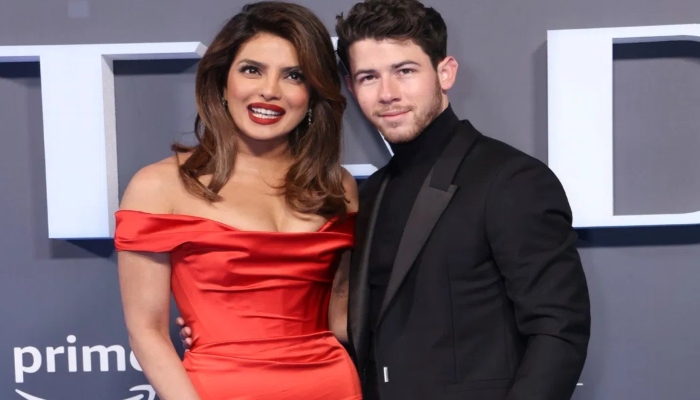 priyanka-chopra-with-nick-jonas 