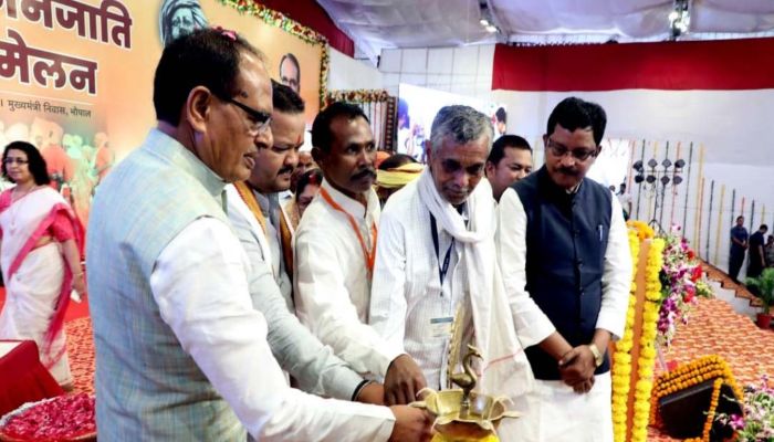 cm-shivraj-singh-chauhan-in-kol-tribe-conference 