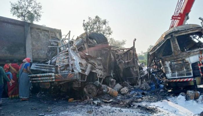 truck-accident-in-mahasamund-chhattisgarh