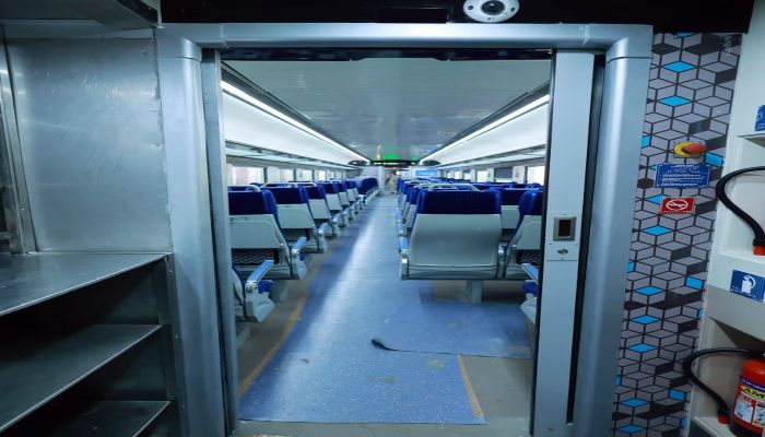 vande-bharat-train-interior