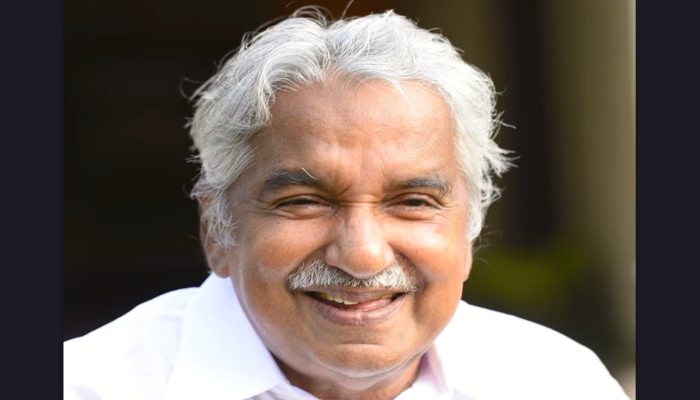 oommen-chandy-passes-away
