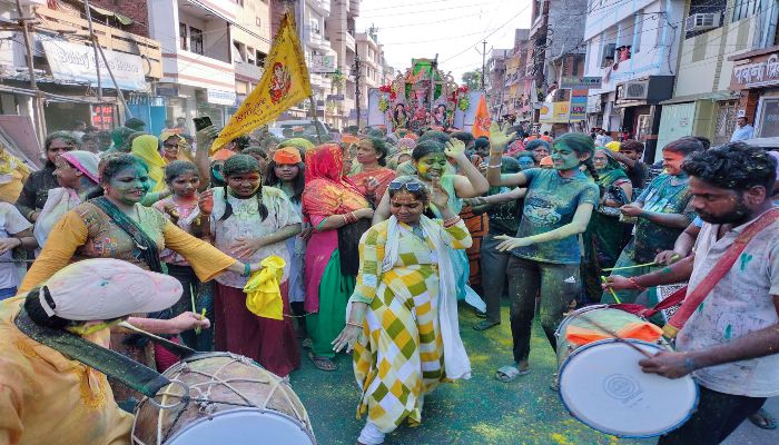 ganesh-visarjan