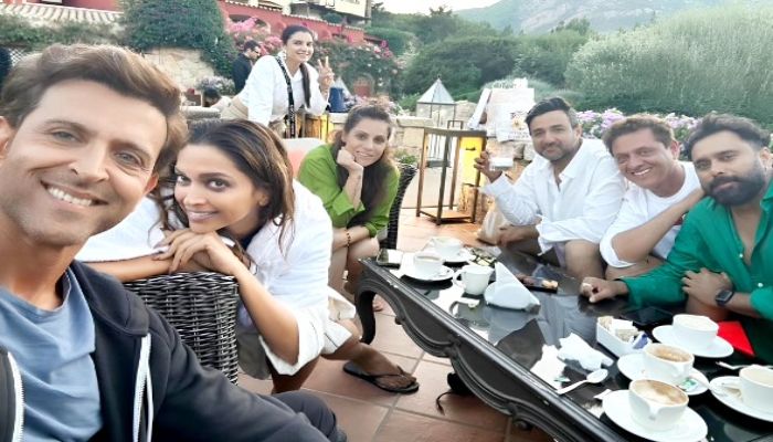 hrithik-roshan-deepika-padukones-pics-from-italy-schedule-of-fighter-goes-viral