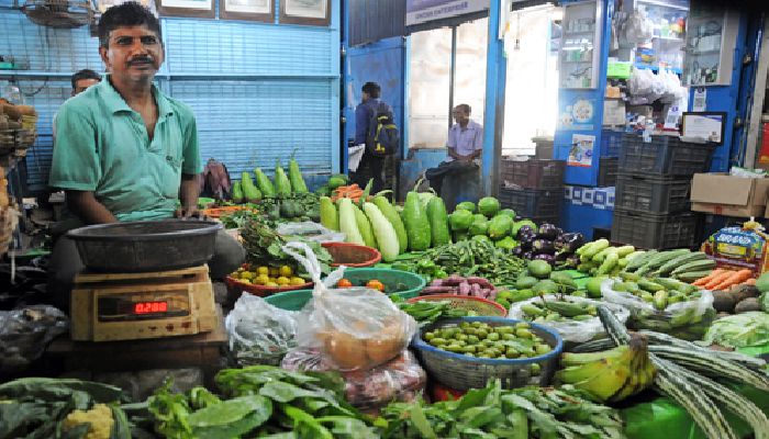 Vegetable prices increased in Kolkata
