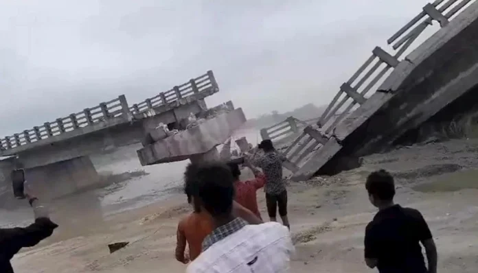 Bihar-Bridge-Collapsed