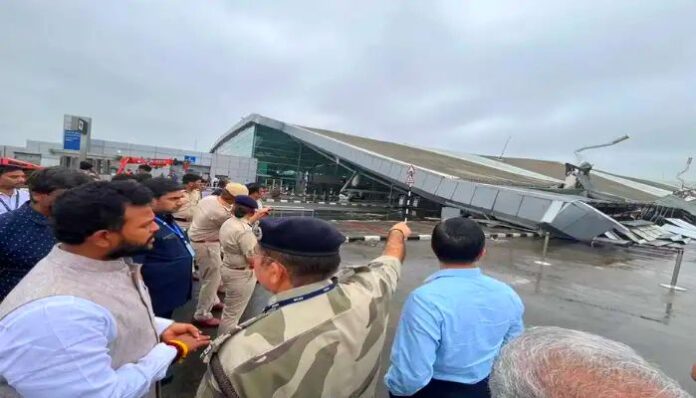 delhi-airport-roof-collapse