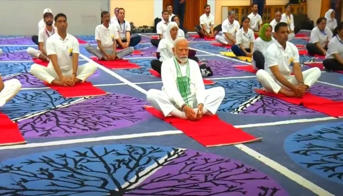 international-yoga-day-pm-modi