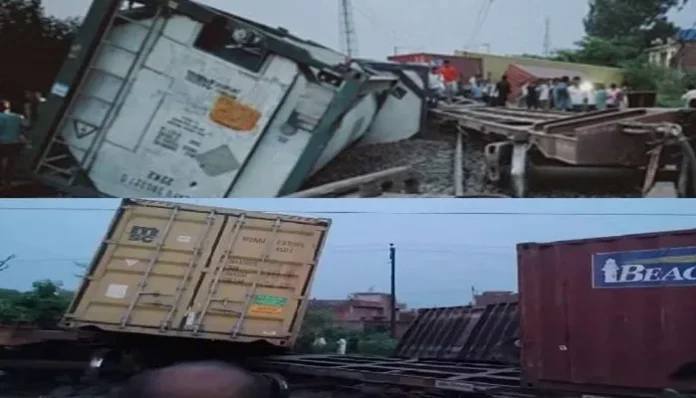 amroha-train-derailed