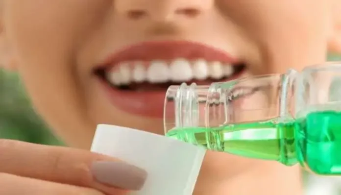 use-of-mouthwash