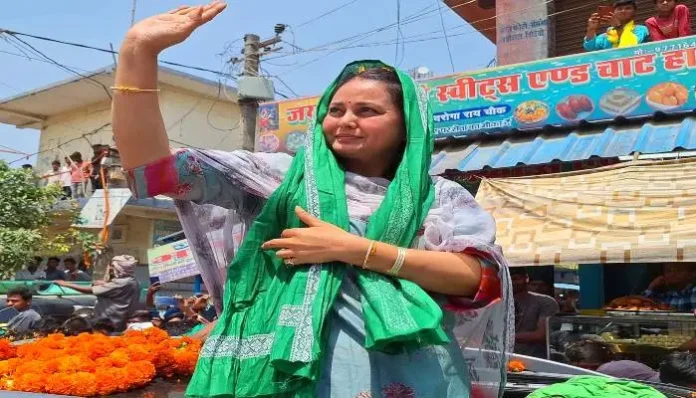 rohini-acharya-attacks-nitish-kumar-on-death-of-student-in-patna