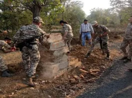 chhattisgarh-9-naxalites-killed-in-encounter