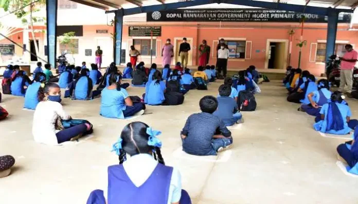 schools-adopted-by-officers-