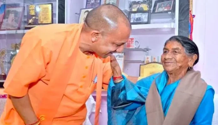 cm-yogi-mother