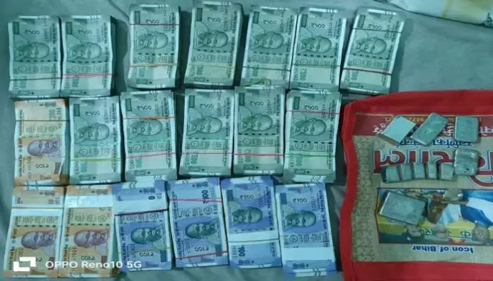 action-by-cbi-60-lakh-rupees-in-cash-was-seized