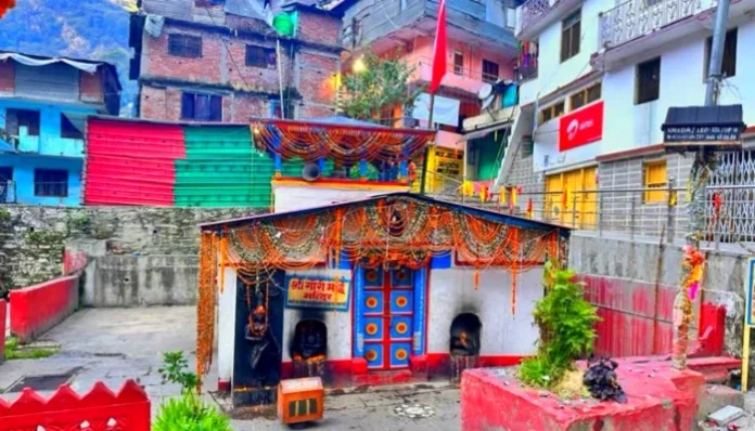 gaurikund-mandir