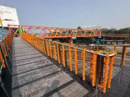 lda-will-build-a-pedestrian-bridge-gomti-river-front