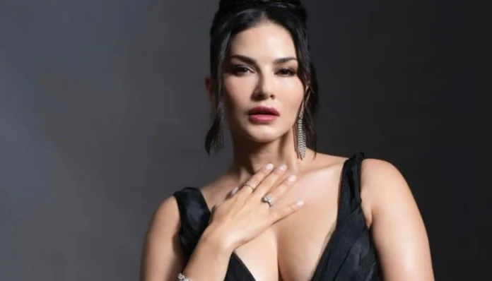 sunny-leone-mahatari-vandan-yojana-fraud-video