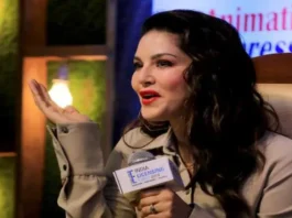 sunny-leone-said-the-incident-of-fraud-is-unfortunate