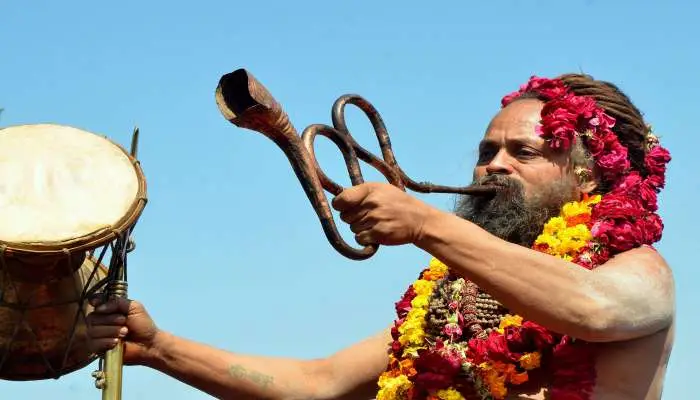 beauty-of-maha-kumbh-shines-on-the-sands-of-sangam