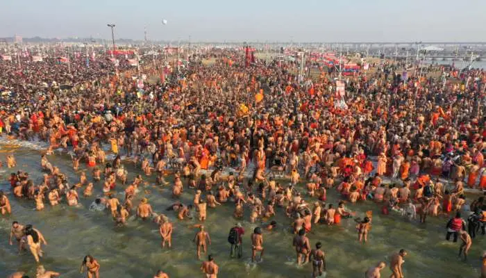 beauty-of-maha-kumbh-shines-on-the-sands-