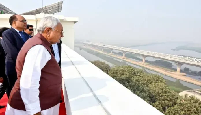 cm-nitish-kumar-will-give-the-gift-of-72-schemes