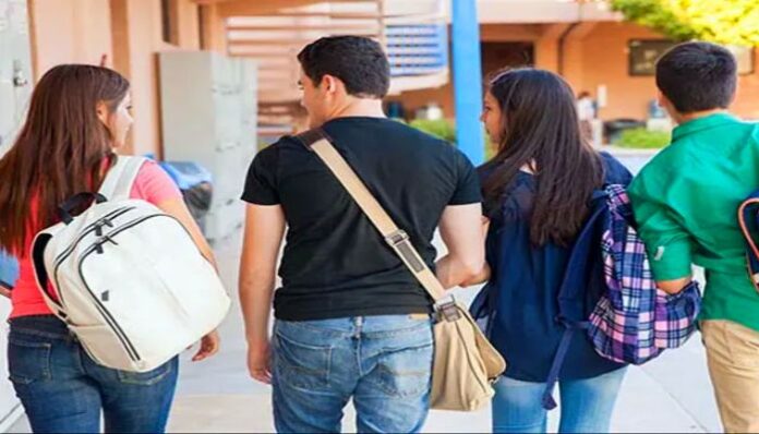 students-Canada